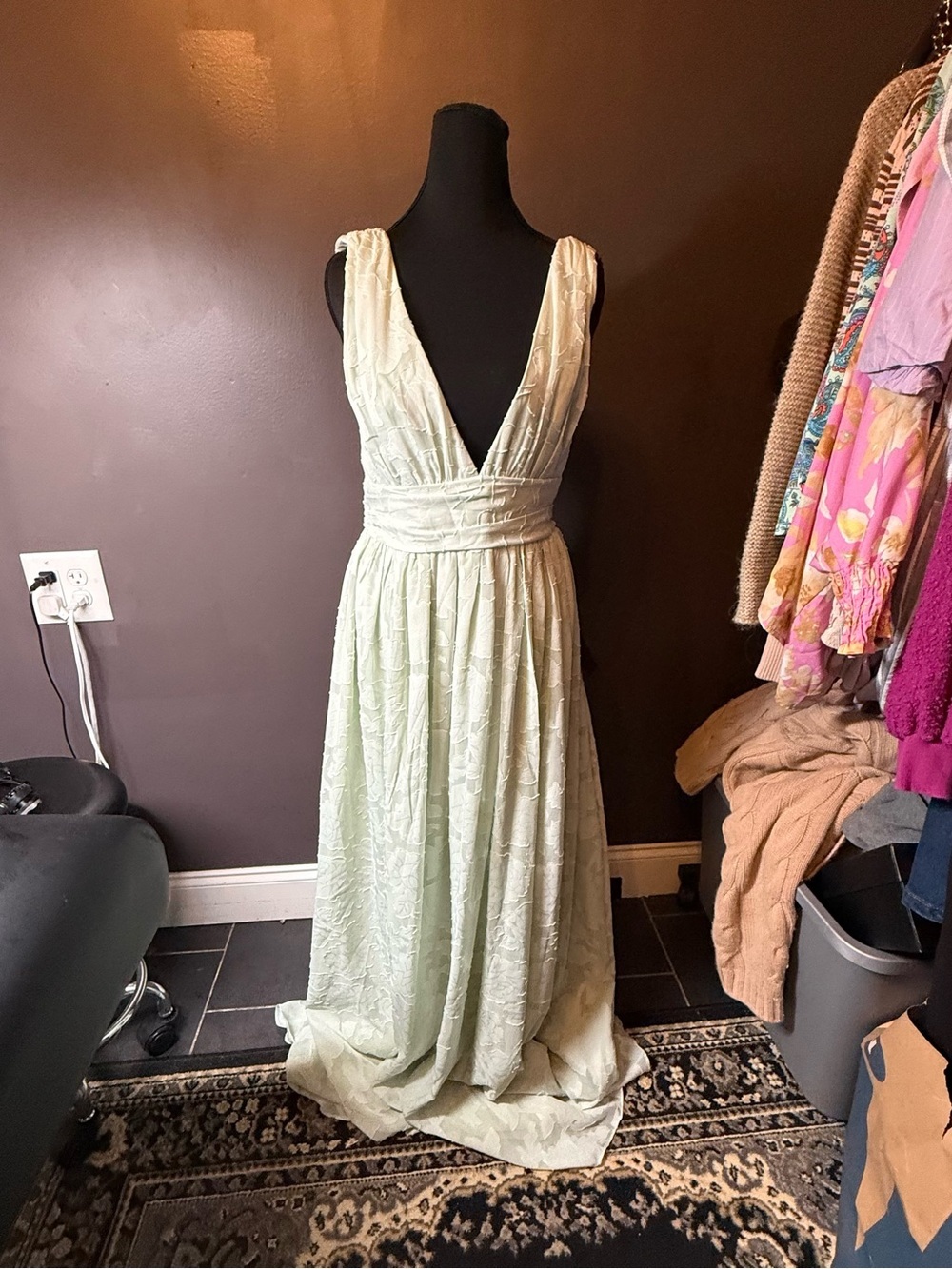 NWT Lulu's Pale Mint Green Deep V Maxi Dress